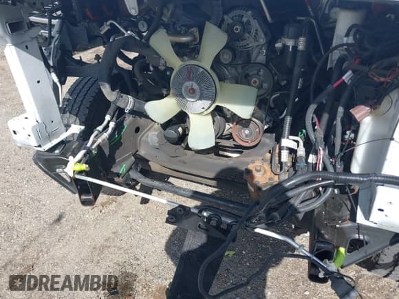 ✅ 2022 Ram 2500 Tradesman • VIN: 3C6MR5AJ3NG139397 • Lot: 43267574. Wystawiony na IAAI z przebiegiem 36 655 mil. Bezpłatny archiwum sprzedaży aukcyjnych z USA i szczegółowy raport historii pojazdu na DreamBid. Zdjęcie 6.