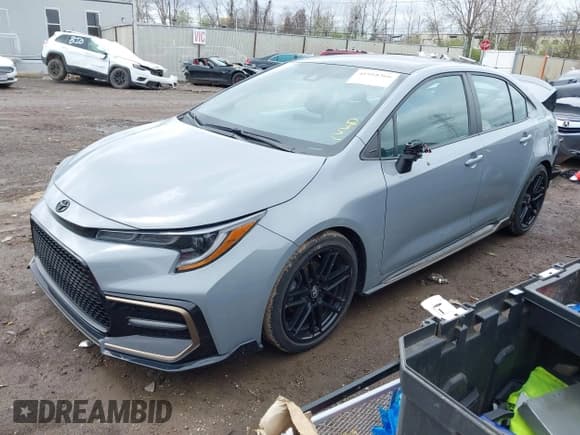 ✅ 2022 Toyota Corolla SE • VIN: 5YFS4MCE0NP125430 • Lot: 41918366. Listed on IAAI with 59,992 mi. Free auction sales archive from the USA and detailed vehicle history report at DreamBid. Image 18.