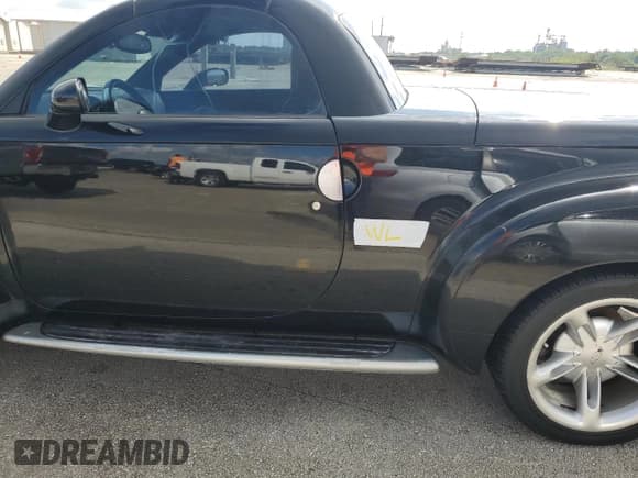✅ 2003 Chevrolet SSR LS • VIN: 1GCES14P73B101557 • Лот: 73679984. Опубликован ранее на Copart с пробегом 107 554 миль. Бесплатный доступ к архиву аукционных продаж из США и подробный отчёт об истории автомобиля на DreamBid. Изображение 12.