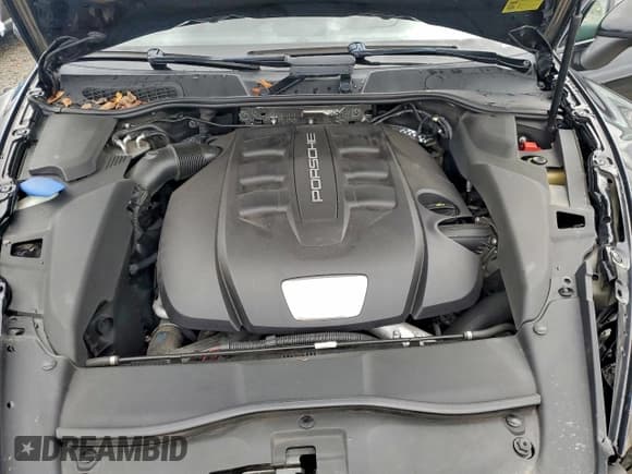 ✅ 2014 Porsche Cayenne Diesel • VIN: WP1AF2A27ELA49098 • Lot: 94094375. Listed on Copart with 73,838 mi. Free auction sales archive from the USA and detailed vehicle history report at DreamBid. Image 12.