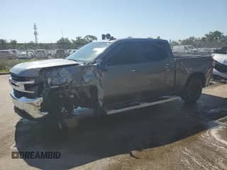 2020 Chevrolet Silverado 1500 LT z VIN 1GCUYDED8LZ171446, wystawiony jako Copart lot #57153125 z przebiegiem 88 574 mil mil oraz Czysty tytuł • Clean title. Historia ofert i sprzedaży dostępna na DreamBid. Obrazek 1.