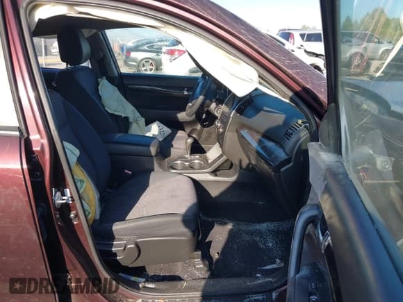 ✅ 2012 Kia Sorento LX • VIN: 5XYKT4A26CG286278 • Lot: 43229336. Listed on IAAI with 91,960 mi. Free auction sales archive from the USA and detailed vehicle history report at DreamBid. Image 5.