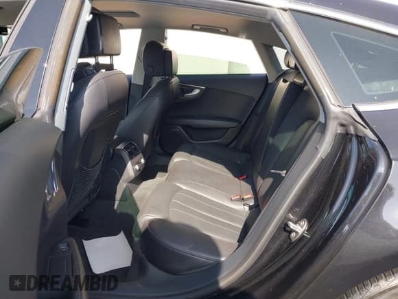 ✅ 2014 Audi A7 Prestige • VIN: WAU2GAFC5EN012583 • Лот: 42561824. Опубликован ранее на IAAI с пробегом Не указан. Бесплатный доступ к архиву аукционных продаж из США и подробный отчёт об истории автомобиля на DreamBid. Изображение 8.