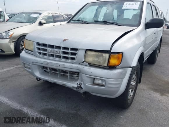 ✅ 1998 Isuzu Rodeo S • VIN: 4S2CK58W2W4375133 • Лот: 43060623. Опубликован ранее на IAAI с пробегом 260 217 миль. Бесплатный доступ к архиву аукционных продаж из США и подробный отчёт об истории автомобиля на DreamBid. Изображение 6.