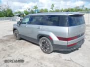 ✅ 2024 Hyundai Santa Fe SE • VIN: 5NMP14GL2RH038880 • Lot: 43404734. Wystawiony na IAAI z przebiegiem 18 561 mil. Bezpłatny archiwum sprzedaży aukcyjnych z USA i szczegółowy raport historii pojazdu na DreamBid. Zdjęcie 3.