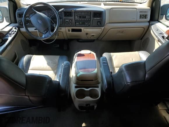 ✅ 2005 Ford Excursion Eddie Bauer • VIN: 1FMNU45S45EB52638 • Lot: 56844915. Listed on Copart with 213,252 mi. Free auction sales archive from the USA and detailed vehicle history report at DreamBid. Image 8.