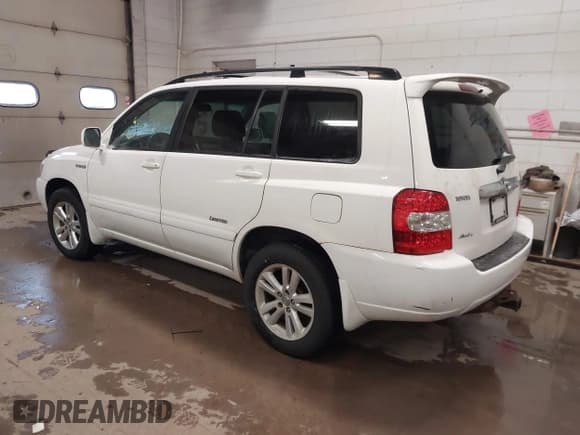 ✅ 2007 Toyota Highlander w/3rd Row • VIN: JTEEW21A270048841 • Lot: 43878244. Wystawiony na IAAI z przebiegiem 213 063 mil. Bezpłatny archiwum sprzedaży aukcyjnych z USA i szczegółowy raport historii pojazdu na DreamBid. Zdjęcie 3.