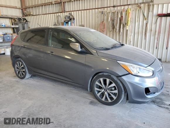 ✅ 2016 Hyundai Accent Sport • VIN: KMHCU5AEXGU240051 • Лот: 82529235. Опубликован ранее на Copart с пробегом 74 133 миль. Бесплатный доступ к архиву аукционных продаж из США и подробный отчёт об истории автомобиля на DreamBid. Изображение 4.