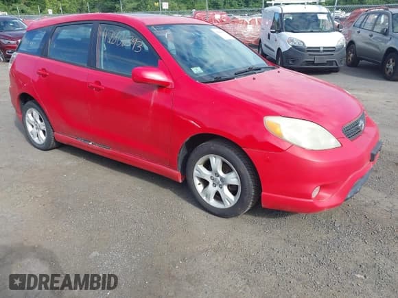 ✅ 2006 Toyota Matrix STD • VIN: 2T1LR32EX6C552164 • Lot: 42806393. Listed on IAAI with 209,384 mi. Free auction sales archive from the USA and detailed vehicle history report at DreamBid. Image 1.
