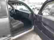 2003 Dodge Dakota SLT with VIN 1D7HL42N63S100130, listed as a IAAI auction lot 41419945 with 185,326 mi miles and . Bid and sale history available at DreamBid. Image 5.