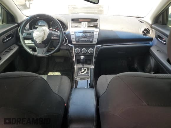 ✅ 2011 Mazda 6 i Grand Touring • VIN: 1YVHZ8CH6B5M30477 • Lot: 60351525. Listed on Copart with 150,322 mi. Free auction sales archive from the USA and detailed vehicle history report at DreamBid. Image 8.