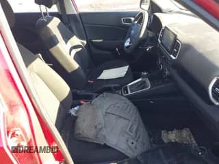 ✅ 2020 Hyundai Venue SE • VIN: KMHRB8A30LU032139 • Lot: 41107703. Listed on IAAI with 54,416 mi. Free auction sales archive from the USA and detailed vehicle history report at DreamBid. Image 5.