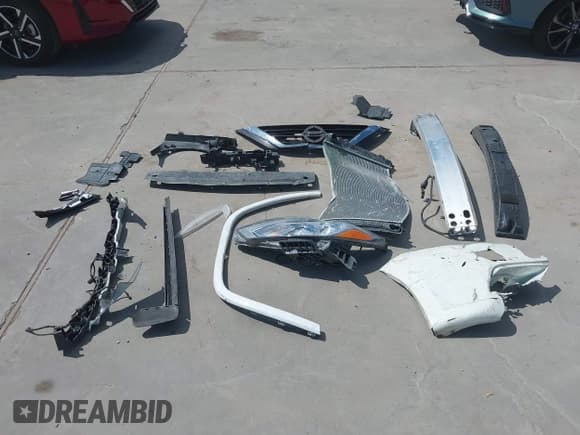 ✅ 2016 Nissan Altima SV • VIN: 1N4AL3AP9GC118264 • Lot: 42567959. Wystawiony na IAAI z przebiegiem 46 021 mil. Bezpłatny archiwum sprzedaży aukcyjnych z USA i szczegółowy raport historii pojazdu na DreamBid. Zdjęcie 12.