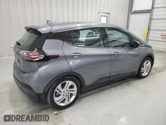 ✅ 2023 Chevrolet Bolt EV 1LT • VIN: 1G1FW6S08P4187007 • Lot: 77935124. Wystawiony na Copart z przebiegiem 17 472 mil. Bezpłatny archiwum sprzedaży aukcyjnych z USA i szczegółowy raport historii pojazdu na DreamBid. Zdjęcie 3.