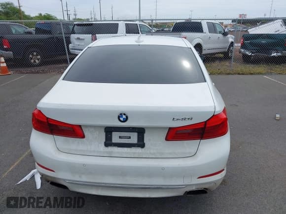 ✅ 2017 BMW 5 Series 540i • VIN: WBAJE5C31HG914346 • Лот: 41828268. Опубликован ранее на IAAI с пробегом 96 686 миль. Бесплатный доступ к архиву аукционных продаж из США и подробный отчёт об истории автомобиля на DreamBid. Изображение 17.