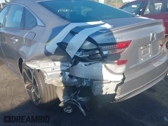 ✅ 2019 Honda Accord Sport • VIN: 1HGCV2F35KA005849 • Lot: 40894177. Listed on IAAI with 71,166 mi. Free auction sales archive from the USA and detailed vehicle history report at DreamBid. Image 6.