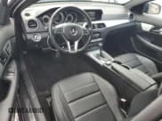 ✅ 2013 Mercedes-Benz C 250 • VIN: WDDGJ4HB3DF965629 • Lot: 56281705. Wystawiony na Copart z przebiegiem 41 541 mil. Bezpłatny archiwum sprzedaży aukcyjnych z USA i szczegółowy raport historii pojazdu na DreamBid. Zdjęcie 8.