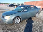✅ 2005 Ford Five Hundred SEL • VIN: 1FAFP24135G145056 • Lot: 43914523. Wystawiony na IAAI z przebiegiem Nie podano. Bezpłatny archiwum sprzedaży aukcyjnych z USA i szczegółowy raport historii pojazdu na DreamBid. Zdjęcie 2.