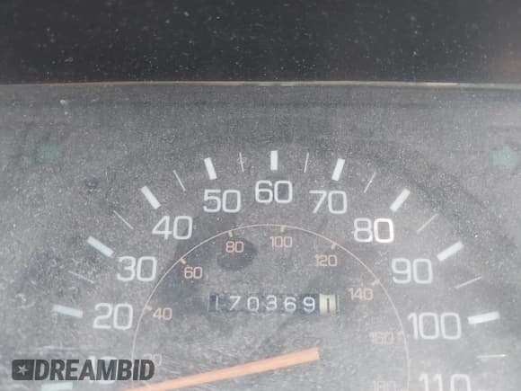 ✅ 1988 Toyota Pickup • VIN: JT4RN63A8J0229589 • Lot: 42160087. Listed on IAAI with 170,369 mi. Free auction sales archive from the USA and detailed vehicle history report at DreamBid. Image 15.