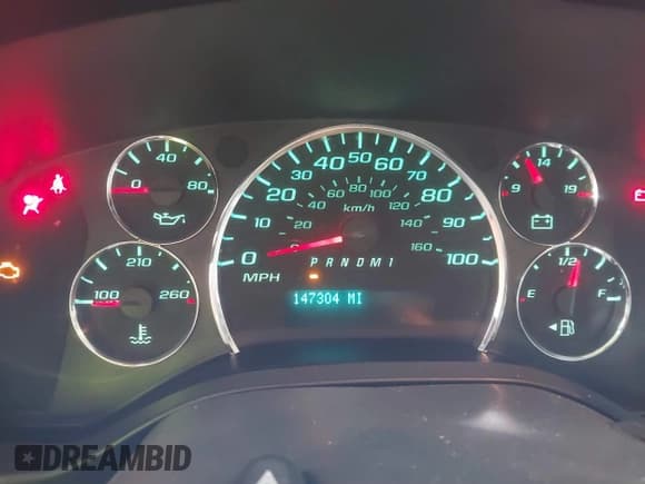 ✅ 2018 GMC Savana Cargo • VIN: 1GTW7AFP0J1313397 • Lot: 41057578. Listed on IAAI with 147,304 mi. Free auction sales archive from the USA and detailed vehicle history report at DreamBid. Image 7.