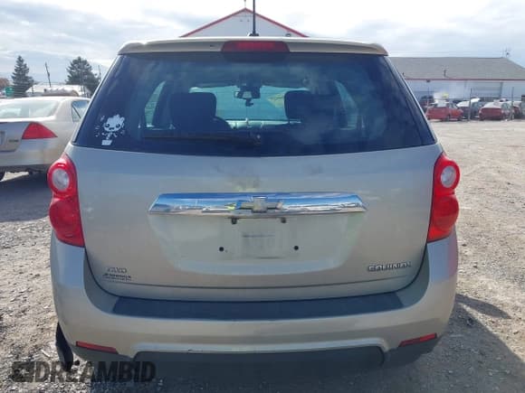 ✅ 2015 Chevrolet Equinox LS • VIN: 2GNFLEEK0F6199566 • Lot: 43568927. Listed on IAAI with 143,882 mi. Free auction sales archive from the USA and detailed vehicle history report at DreamBid. Image 16.
