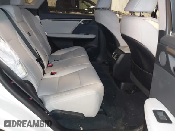 ✅ 2022 Lexus RX 350 • VIN: 2T2HZMDA6NC310908 • Лот: 43648693. Опубликован ранее на IAAI с пробегом 27 911 миль. Бесплатный доступ к архиву аукционных продаж из США и подробный отчёт об истории автомобиля на DreamBid. Изображение 8.