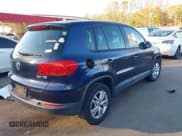 ✅ 2012 Volkswagen Tiguan S • VIN: WVGAV7AX3CW525626 • Лот: 43679915. Опубликован ранее на IAAI с пробегом 119 434 миль. Бесплатный доступ к архиву аукционных продаж из США и подробный отчёт об истории автомобиля на DreamBid. Изображение 4.