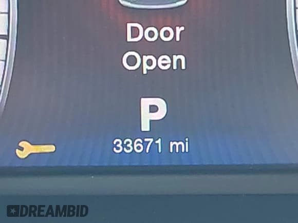 ✅ 2015 Maserati Ghibli S Q4 • VIN: ZAM57RTA3F1149382 • Lot: 42182510. Listed on IAAI with 33,671 mi. Free auction sales archive from the USA and detailed vehicle history report at DreamBid. Image 15.