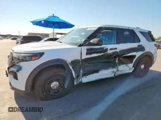 ✅ 2021 Ford Police Interceptor Utility • VIN: 1FM5K8AC5MNA02726 • Lot: 71567495. Wystawiony na Copart z przebiegiem 110 722 mil. Bezpłatny archiwum sprzedaży aukcyjnych z USA i szczegółowy raport historii pojazdu na DreamBid. Zdjęcie 1.