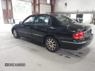 ✅ 2004 Hyundai Sonata GLS • VIN: KMHWF35H44A982135 • Lot: 42640862. Listed on IAAI with 155,339 mi. Free auction sales archive from the USA and detailed vehicle history report at DreamBid. Image 3.