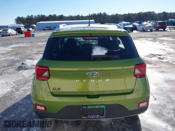 ✅ 2024 Hyundai Venue SEL • VIN: KMHRC8A37RU338485 • Lot: 41271559. Listed on IAAI with 18,665 mi. Free auction sales archive from the USA and detailed vehicle history report at DreamBid. Image 16.