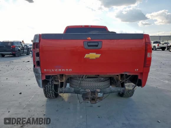 ✅ 2013 Chevrolet Silverado 2500HD LT • VIN: 1GC1KXCG5DF210693 • Lot: 84281375. Listed on Copart with 215,034 mi. Free auction sales archive from the USA and detailed vehicle history report at DreamBid. Image 6.