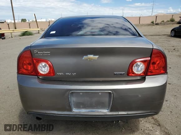 ✅ 2010 Chevrolet Malibu 1LT • VIN: 1G1ZC5E06AF184081 • Lot: 69453564. Listed on Copart with 165,662 mi. Free auction sales archive from the USA and detailed vehicle history report at DreamBid. Image 6.