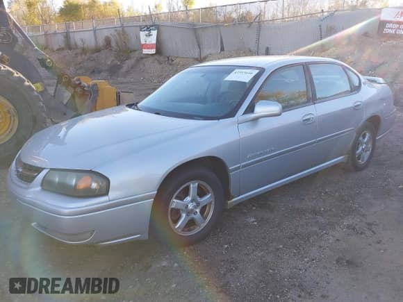 2004 Chevrolet Impala LS z VIN 2G1WH52K649462226, wystawiony jako IAAI lot #43593646 z przebiegiem 206 025 mil mil oraz . Historia ofert i sprzedaży dostępna na DreamBid. Obrazek 2.