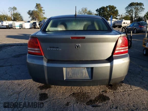 ✅ 2008 Dodge Avenger SE • VIN: 1B3LC46KX8N184092 • Лот: 73414424. Опубликован ранее на Copart с пробегом 147 373 миль. Бесплатный доступ к архиву аукционных продаж из США и подробный отчёт об истории автомобиля на DreamBid. Изображение 6.