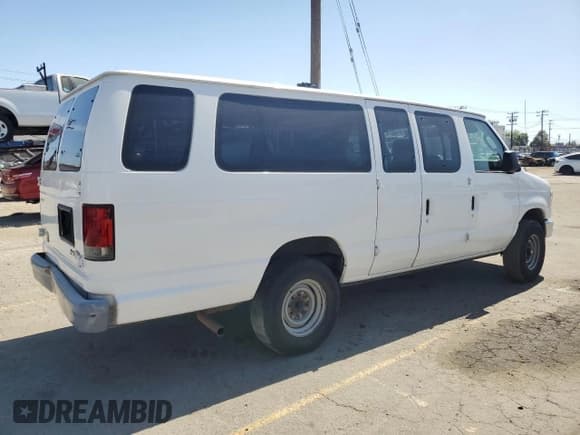 ✅ 2014 Ford Econoline Cargo Commercial • VIN: 1FTNS2EWXEDA67844 • Lot: 57559275. Listed on Copart with 140,027 mi. Free auction sales archive from the USA and detailed vehicle history report at DreamBid. Image 3.