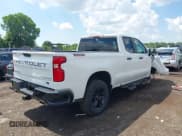 ✅ 2020 Chevrolet Silverado 1500 Custom Trail Boss • VIN: 1GCRYCEF9LZ176799 • Лот: 42632796. Опубликован ранее на IAAI с пробегом 81 870 миль. Бесплатный доступ к архиву аукционных продаж из США и подробный отчёт об истории автомобиля на DreamBid. Изображение 4.