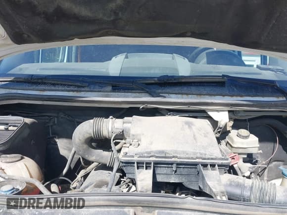 ✅ 2015 Mercedes-Benz Sprinter • VIN: WD3FE7CC1FP171828 • Lot: 41828481. Listed on IAAI with 520,350 mi. Free auction sales archive from the USA and detailed vehicle history report at DreamBid. Image 10.