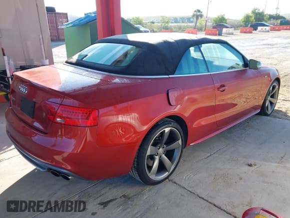 ✅ 2014 Audi S5 Premium Plus • VIN: WAUCGAFH0EN008022 • Лот: 43777994. Опубликован ранее на IAAI с пробегом 46 461 миль. Бесплатный доступ к архиву аукционных продаж из США и подробный отчёт об истории автомобиля на DreamBid. Изображение 4.