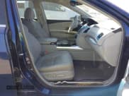 ✅ 2018 Acura RLX Technology • VIN: JH4KC1F52JC000248 • Лот: 41784153. Опубликован ранее на IAAI с пробегом 74 157 миль. Бесплатный доступ к архиву аукционных продаж из США и подробный отчёт об истории автомобиля на DreamBid. Изображение 5.