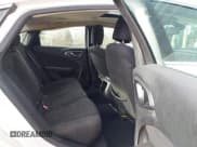 ✅ 2015 Chrysler 200 Limited • VIN: 1C3CCCAB0FN693092 • Lot: 43831005. Wystawiony na IAAI z przebiegiem 103 006 mil. Bezpłatny archiwum sprzedaży aukcyjnych z USA i szczegółowy raport historii pojazdu na DreamBid. Zdjęcie 8.