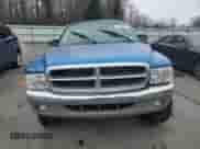 2000 Dodge Dakota Sport z VIN 1B7GG26N0YS530588, wystawiony jako Copart lot #44699515 z przebiegiem Nie podano mil oraz Szkoda całkowita • Salvage title. Historia ofert i sprzedaży dostępna na DreamBid. Obrazek 5.