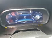 ✅ 2022 Chevrolet Suburban Z71 • VIN: 1GNSKDKD3NR196942 • Lot: 90234935. Wystawiony na Copart z przebiegiem 28 796 mil. Bezpłatny archiwum sprzedaży aukcyjnych z USA i szczegółowy raport historii pojazdu na DreamBid. Zdjęcie 9.