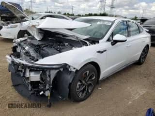 2024 Hyundai Sonata SEL с VIN KMHL64JA3RA362580, выставлен на аукционе Copart как лот 70166145 с пробегом 25 435 миль миль и Списание • Salvage title. История ставок и продаж доступна на DreamBid. Изображение 1.