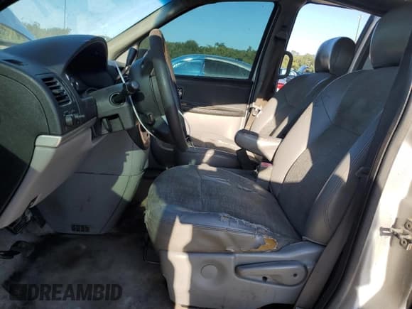 ✅ 2006 Saturn Relay 2 FWD • VIN: 5GZDV03L46D109683 • Lot: 73787324. Listed on Copart with 253,689 mi. Free auction sales archive from the USA and detailed vehicle history report at DreamBid. Image 7.
