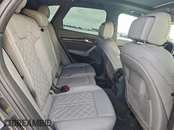 ✅ 2019 Audi SQ5 Prestige • VIN: WA1C4AFY2K2033734 • Lot: 95204045. Listed on Copart with 67,657 mi. Free auction sales archive from the USA and detailed vehicle history report at DreamBid. Image 11.