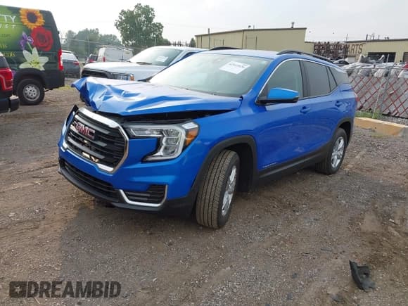 ✅ 2024 GMC Terrain SLE • VIN: 3GKALTEG3RL154449 • Lot: 42915920. Listed on IAAI with 21,369 mi. Free auction sales archive from the USA and detailed vehicle history report at DreamBid. Image 2.