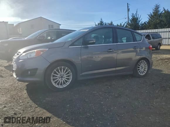 ✅ 2013 Ford C-Max SEL • VIN: 1FADP5BU9DL546798 • Лот: 94438495. Опубликован ранее на Copart с пробегом 117 817 миль. Бесплатный доступ к архиву аукционных продаж из США и подробный отчёт об истории автомобиля на DreamBid. Изображение 1.