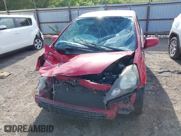 ✅ 2013 Honda Fit Sport • VIN: JHMGE8H51DC080183 • Лот: 42178982. Опубликован ранее на IAAI с пробегом 174 133 миль. Бесплатный доступ к архиву аукционных продаж из США и подробный отчёт об истории автомобиля на DreamBid. Изображение 12.
