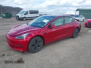 ✅ 2021 Tesla Model 3 Long Range • VIN: 5YJ3E1EB0MF902833 • Lot: 41854474. Wystawiony na IAAI z przebiegiem 41 982 mil. Bezpłatny archiwum sprzedaży aukcyjnych z USA i szczegółowy raport historii pojazdu na DreamBid. Zdjęcie 19.